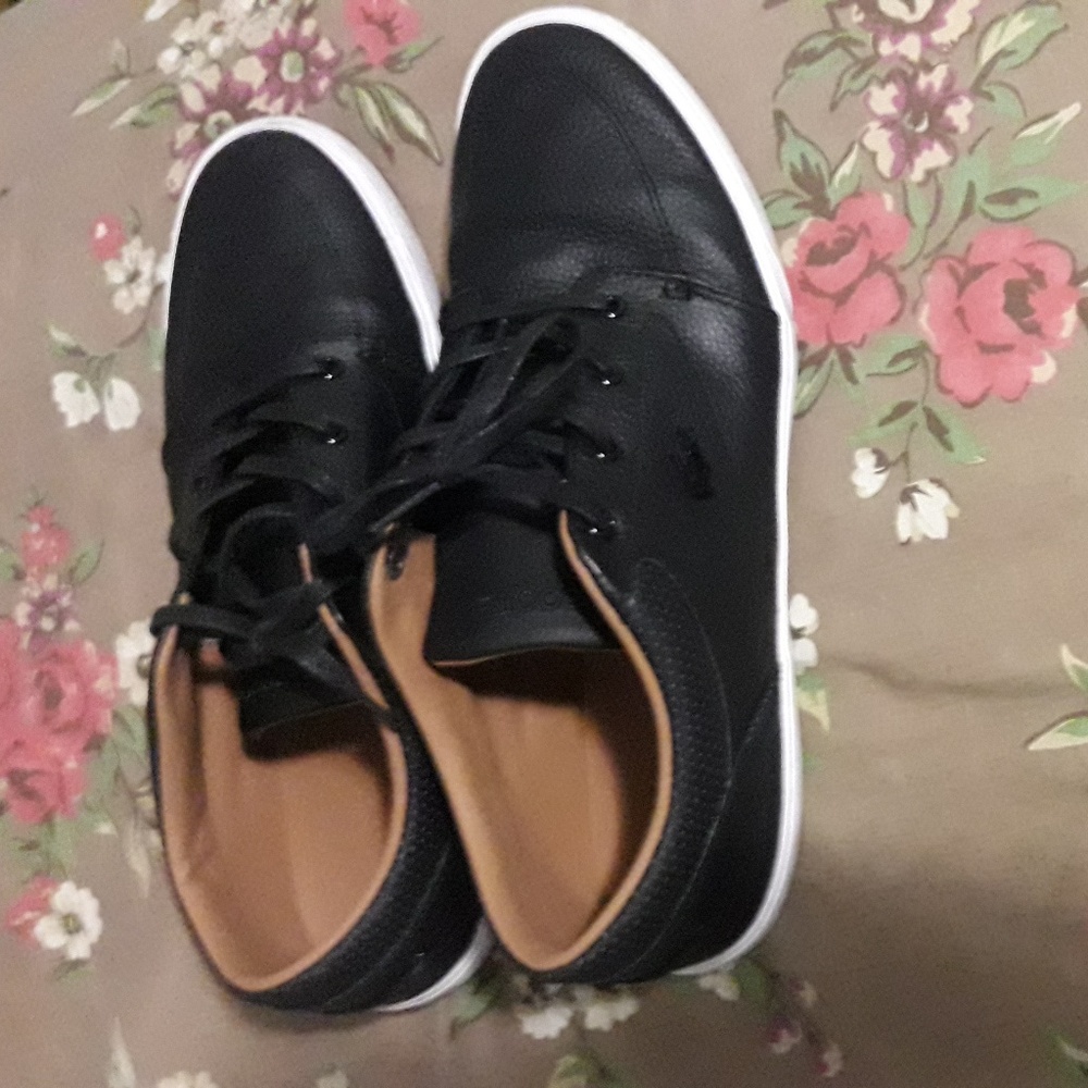 casual shoe